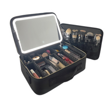 Lade das Bild in den Galerie-Viewer, LED Make Up Tasche gross
