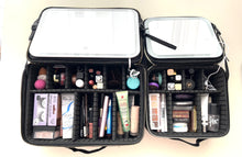 Lade das Bild in den Galerie-Viewer, LED Make Up Tasche klein

